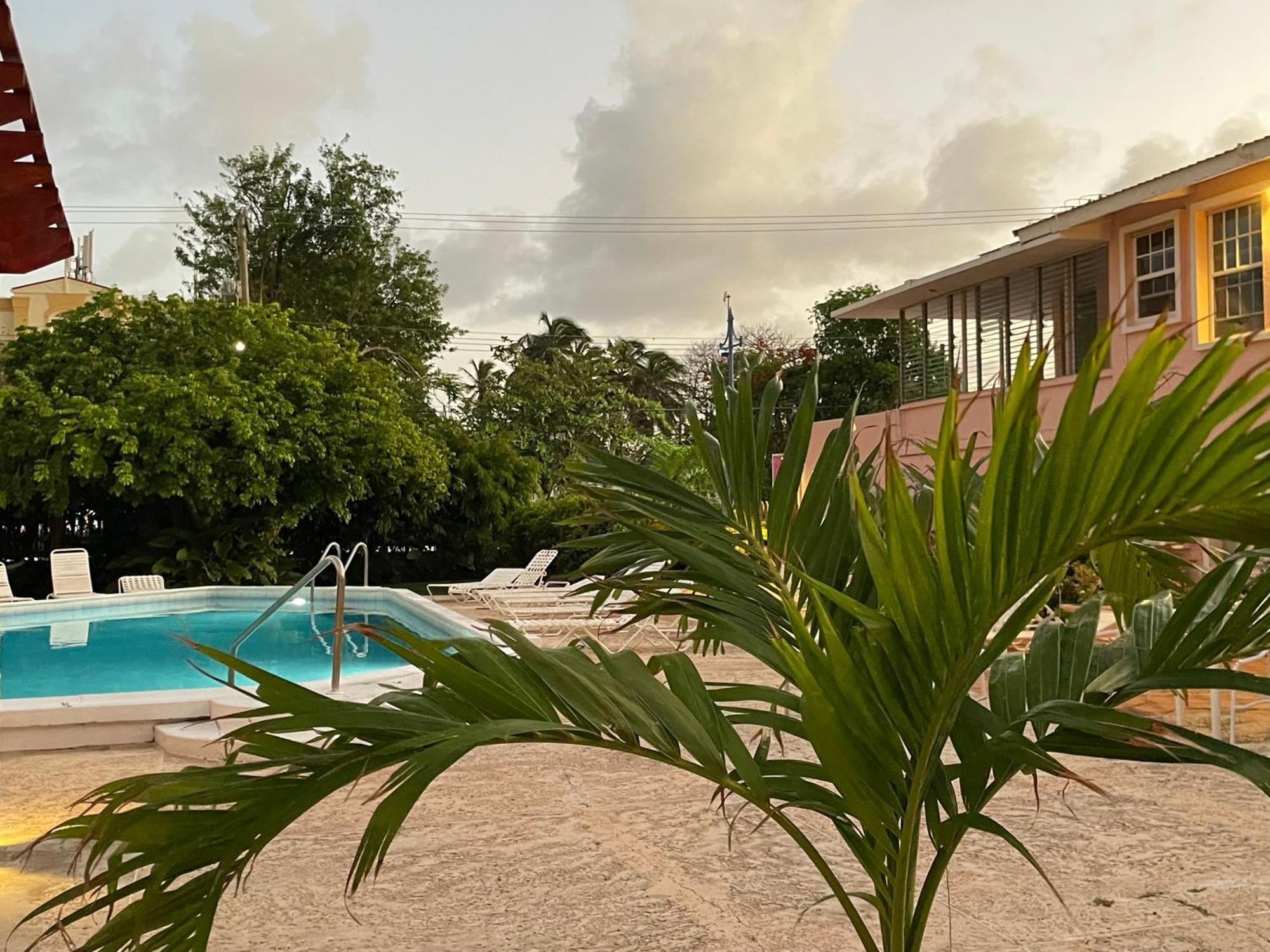 The Monteray Hotel Κράιστ Τσερτς Εξωτερικό φωτογραφία